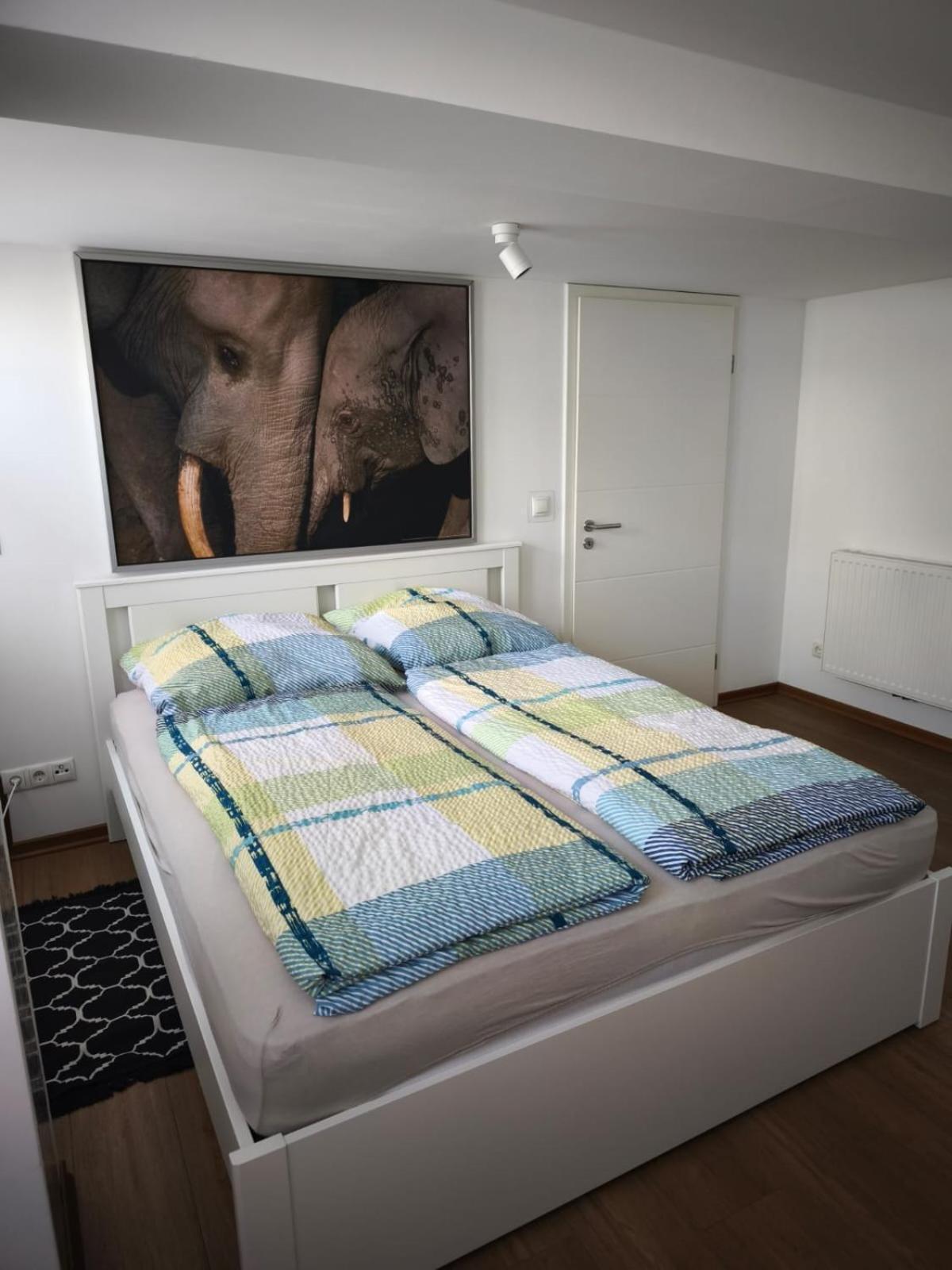 Wohnung In Muelheim-Kaerlich المظهر الخارجي الصورة