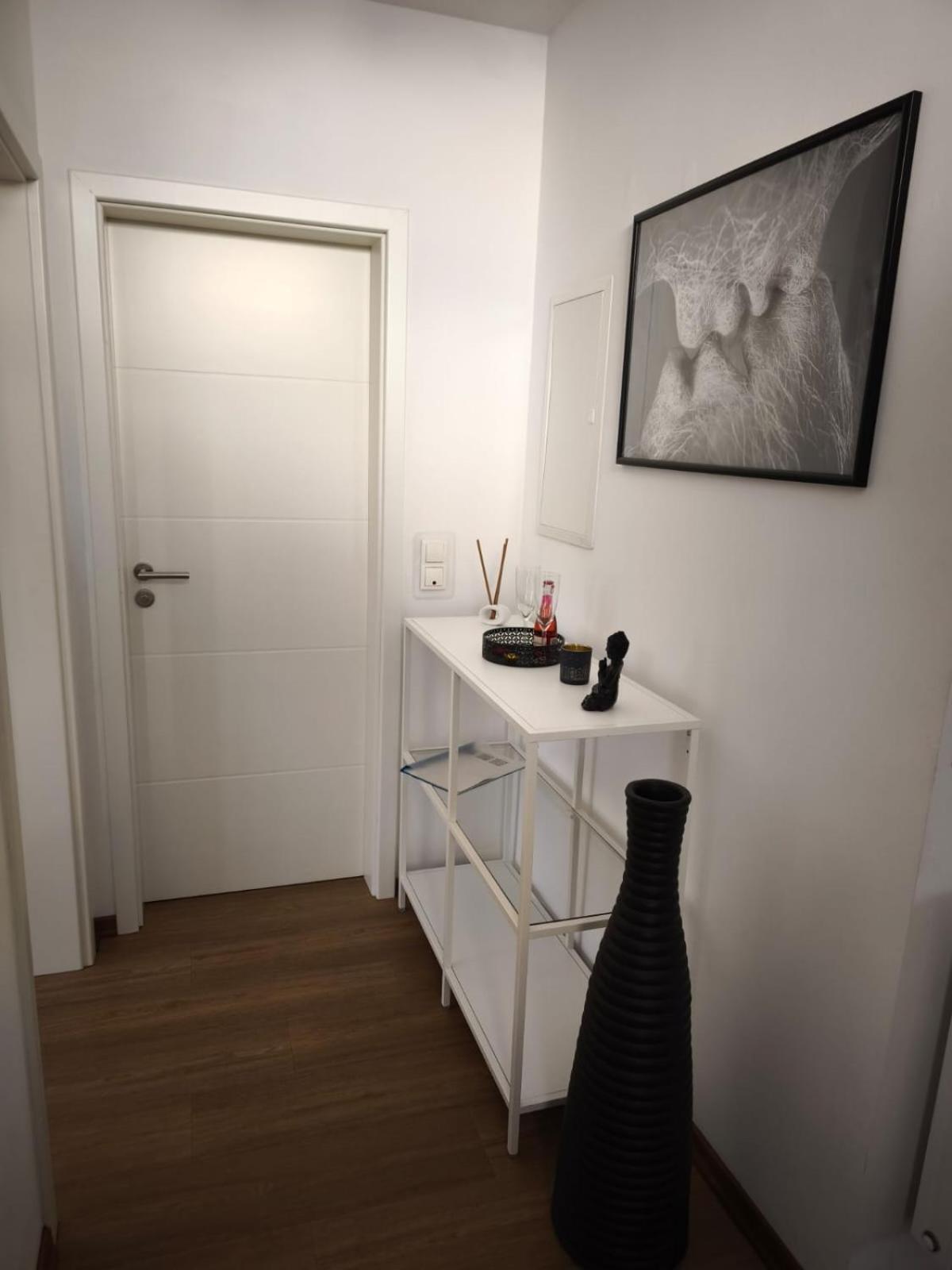 Wohnung In Muelheim-Kaerlich المظهر الخارجي الصورة